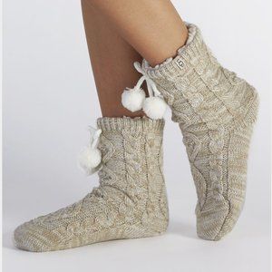 UGG NWT POM POM FLEECE LINED CREW SOCK - Cream Color